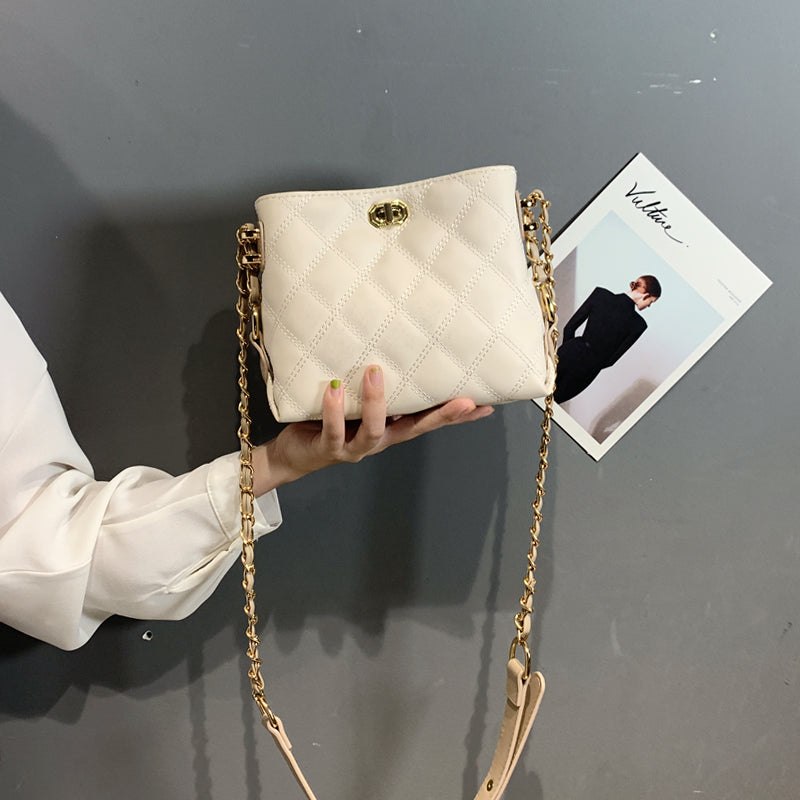 Luxury Style Chain Shoulder Purse