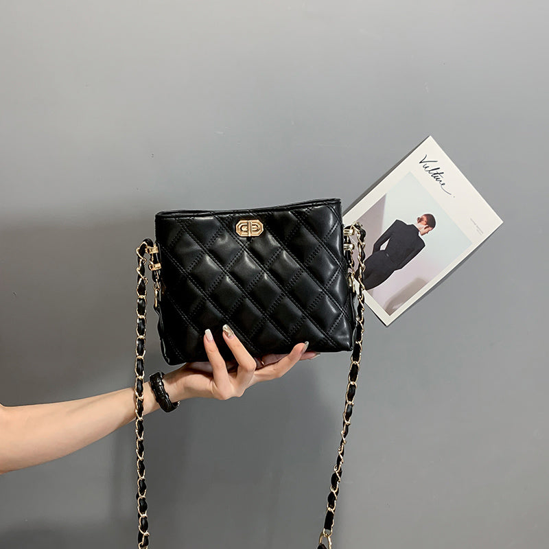 Luxury Style Chain Shoulder Purse